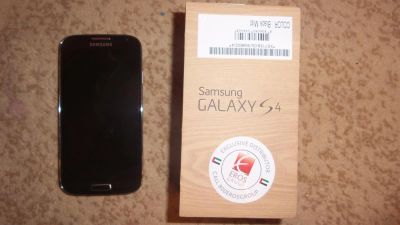 Лот: 3383372. Фото: 1. samsung galaxy s4 black gt-i9500... Смартфоны