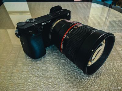 Лот: 9438027. Фото: 1. Sony a6300 + Samyang 85mm f/1... Цифровые беззеркальные со сменной оптикой