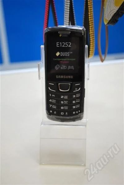 Лот: 579750. Фото: 1. samsung 1252 2-е sim-карты новый... Кнопочные мобильные телефоны