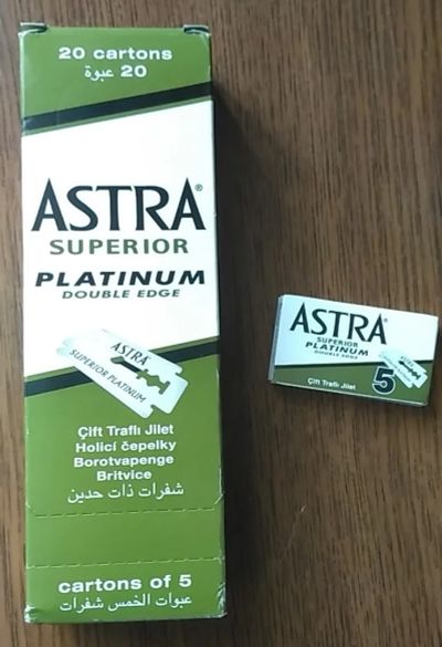 Лот: 11066534. Фото: 1. Лезвия Astra Superior Platinum... Другое (красота и здоровье)