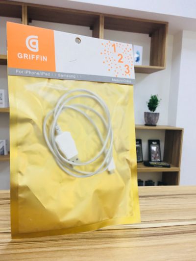 Лот: 11707943. Фото: 1. Кабель usb Micro usb Griffin Light. Дата-кабели, переходники