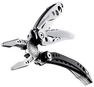 Лот: 1242802. Фото: 1. Набор из двух отличных ножей Leatherman... Ножи, топоры