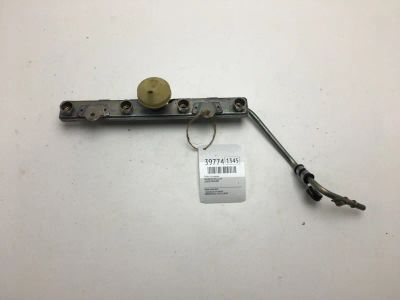 Лот: 20389451. Фото: 1. Рейка топливная Honda Fit 2001... Топливная система