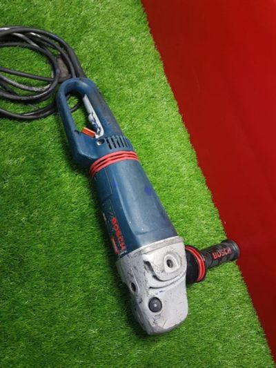 Лот: 17363119. Фото: 1. УШМ BOSCH GWS 26-230 JB, 2600... Электроинструмент