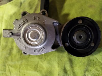 Лот: 23955527. Фото: 1. Натяжитель ремня Vortex Corda... Двигатель и элементы двигателя
