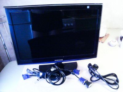 Лот: 4694149. Фото: 1. ЖК- Монитор Samsung. ЖК-мониторы