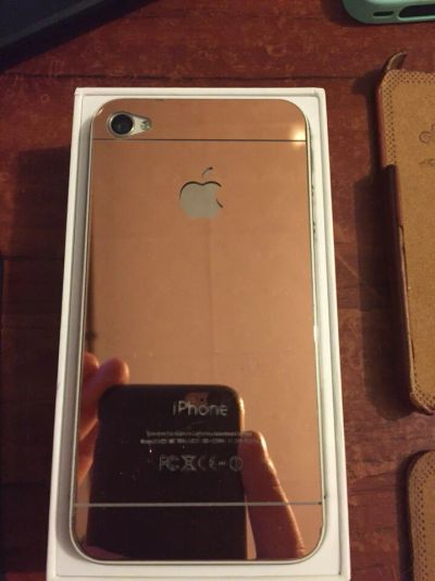 Лот: 7561993. Фото: 1. iPhone 4s на 8GB белый. Смартфоны