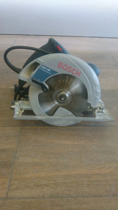 Лот: 15506070. Фото: 1. Дисковая пила bosch gks 190 Т8338Д. Электроинструмент