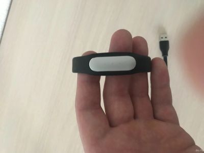 Лот: 13238998. Фото: 1. Фитнесс-браслет Mi band 1s. Браслеты