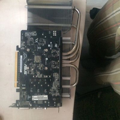 Лот: 9208884. Фото: 1. Radeon 6700hd. Видеокарты
