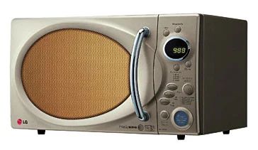 Лот: 4021778. Фото: 1. Продам Микроволновку LG MS-2352G. Микроволновки, мини-печи