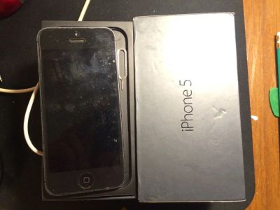Лот: 5378242. Фото: 1. apple iphone 5 32 gb чёрный. Смартфоны