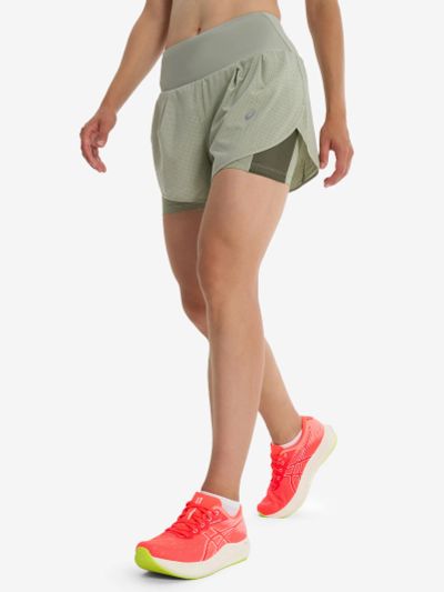 Лот: 23455053. Фото: 1. Шорты женские ASICS Road 2-N-1... Шорты