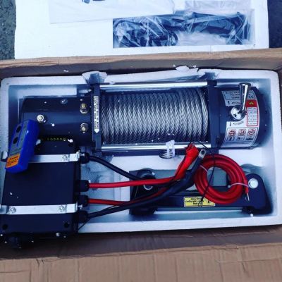 Лот: 11286864. Фото: 1. лебедка electric winch 12000lb... Лебедки, тали