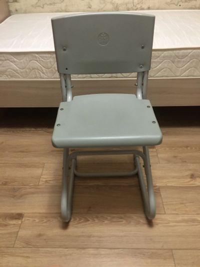 Лот: 19680000. Фото: 1. Детский стул (регулируется по... Столики, стулья, парты