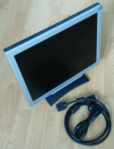 Лот: 5749911. Фото: 1. ЖК монитор 17" BenQ FP7IG+. ЖК-мониторы