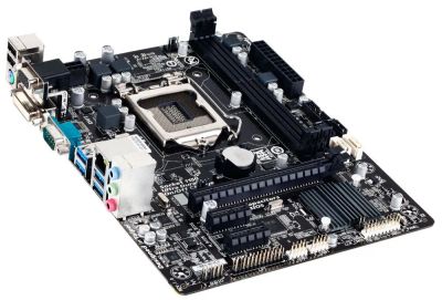 Лот: 20616073. Фото: 1. Материнская плата Gigabyte GA-H81M-D2V. Материнские платы