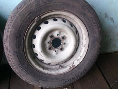 Лот: 5589157. Фото: 1. Шина Dunlop 175 / 70 R13 825 на... Шины на дисках