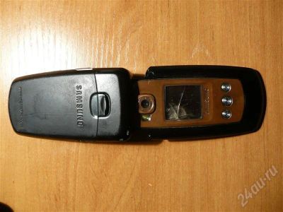 Лот: 301851. Фото: 1. Samsung E770. Кнопочные мобильные телефоны