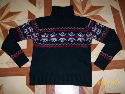 Лот: 212500. Фото: 1. свитер теплый. Свитеры, толстовки, худи