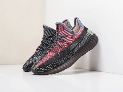 Лот: 15968409. Фото: 1. Кроссовки Adidas Yeezy 350 Boost... Кеды, кроссовки, слипоны
