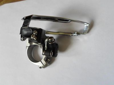 Лот: 3857454. Фото: 1. Переключатель передний Shimano... Запчасти