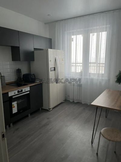 Лот: 21542283. Фото: 1. Сдам 1-комн. улица Александра... Квартиры, студии