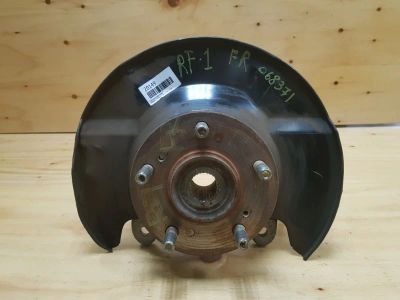 Лот: 18529224. Фото: 1. Ступица Honda Stepwgn RF1 B20B... Ходовая, подвеска, рулевое управление
