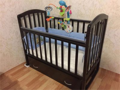 Лот: 8315034. Фото: 1. Кроватка детская. Детские кровати и кроватки