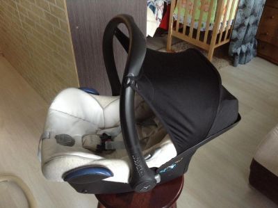 Лот: 6130884. Фото: 1. Автокресло Maxi-Cosi CabrioFix. Детские автокресла