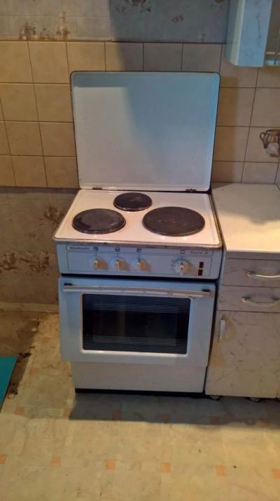 Лот: 9023601. Фото: 1. Плита. Плиты, духовые шкафы, варочные поверхности