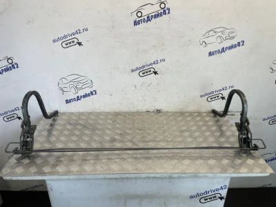 Лот: 23340890. Фото: 1. крепление крышки багажника Kia... Двигатель и элементы двигателя