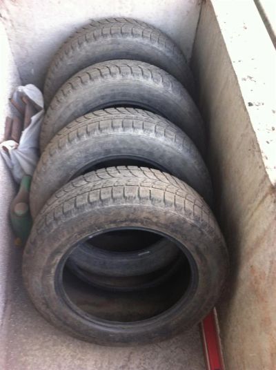 Лот: 3224703. Фото: 1. Зимняя резина 215/60-R16 95R Bridgestone... Шины