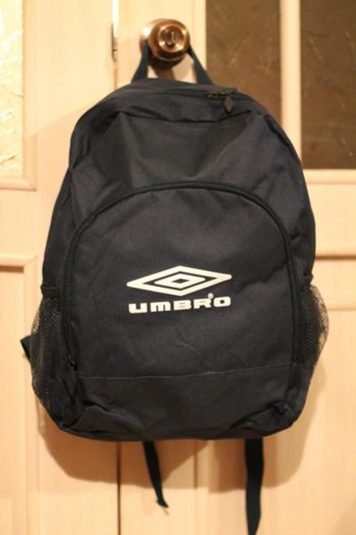 Лот: 10863939. Фото: 1. Рюкзак Umbro оригинал. Рюкзаки