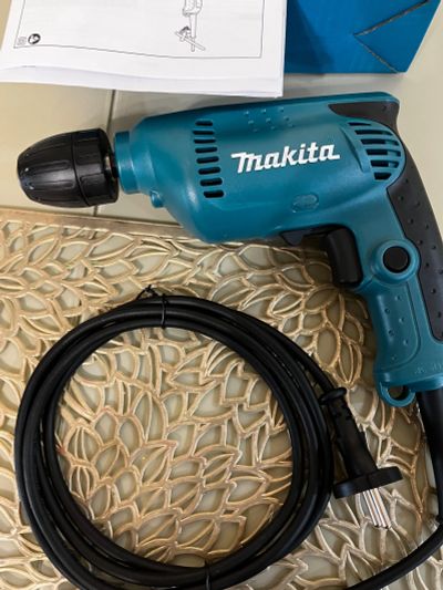 Лот: 24351172. Фото: 1. Дрель makita 6413. Электроинструмент