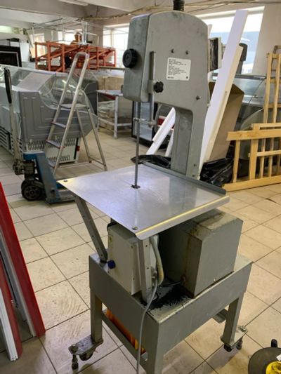 Лот: 17092719. Фото: 1. Пила для мяса напольная HBS-330T... Пищевое
