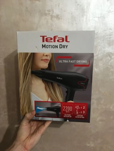 Лот: 21507752. Фото: 1. Фен Tefal Motion Dry HV5700D8. Укладка и стрижка волос, бритьё, эпиляция