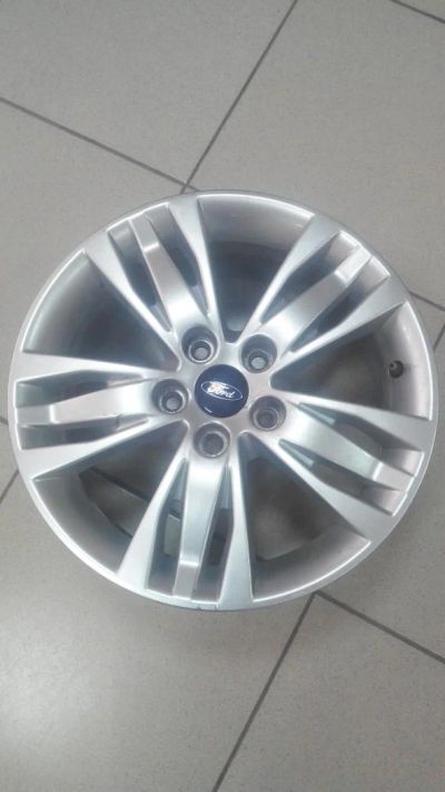 Лот: 10350828. Фото: 1. Литой диск Ford focus III. Диски