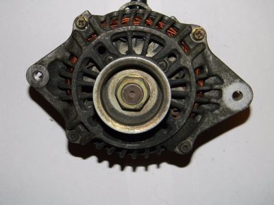 Лот: 10156219. Фото: 1. Генератор subaru ej15 ej18 ej20. Электрооборудование