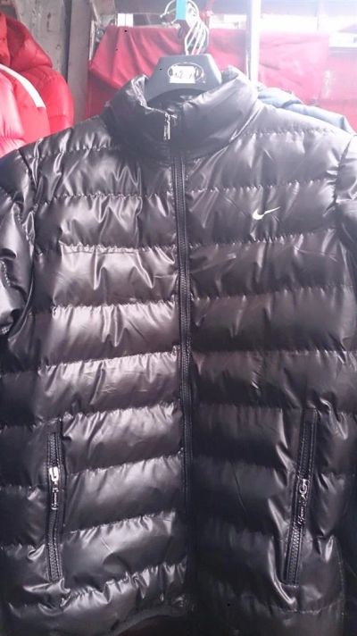 Лот: 3861056. Фото: 1. Ветровка Nike. Верхняя одежда