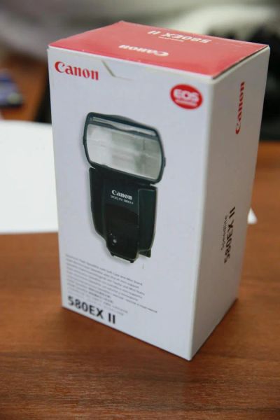 Лот: 8879365. Фото: 1. Вспышка Canon Speedlite 580EX... Вспышки, осветители, рассеиватели