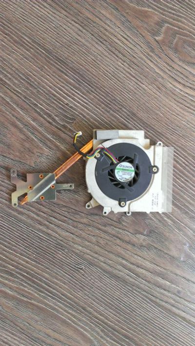 Лот: 3145579. Фото: 1. Охлаждение от ноутбука ASUS F3Series. Системы охлаждения