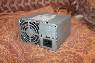 Лот: 5751581. Фото: 1. блок питания 3. Корпуса, блоки питания
