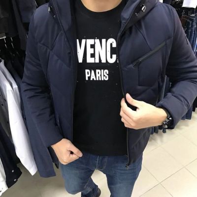 Лот: 10500084. Фото: 1. Пуховик Givenchy. Верхняя одежда