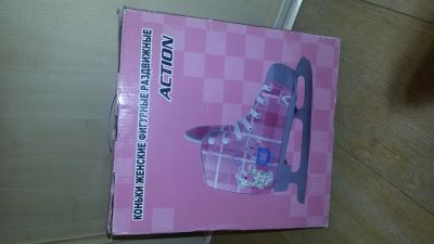 Лот: 12683142. Фото: 1. Детские коньки для девочек 28-31цену... Коньки