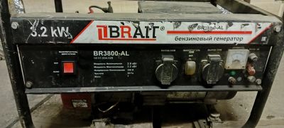 Лот: 21735470. Фото: 1. Генератор 3.2 kW. Бензо-, мотоинструмент