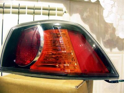 Лот: 2425325. Фото: 1. Фара задняя внешняя правая mitsubishi... Оптика и освещение