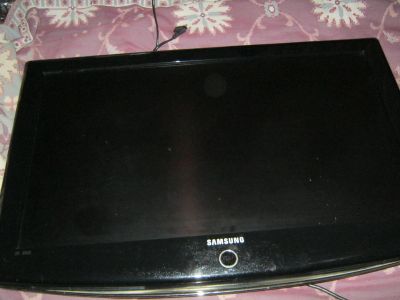 Лот: 15454966. Фото: 1. Телевизор Samsung 32. Телевизоры