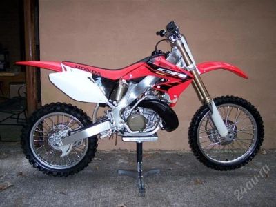 Лот: 747031. Фото: 1. Honda CR250R. Запчасти