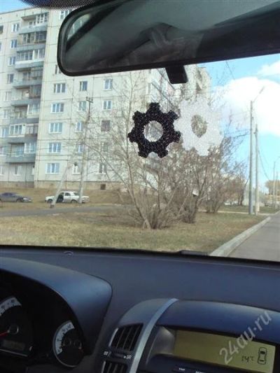 Лот: 1780699. Фото: 1. болталочка в авто. Наклейки автомобильные